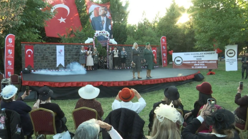 Elazığ'da Kadının Gücü Zirvesi Göz Doldurdu