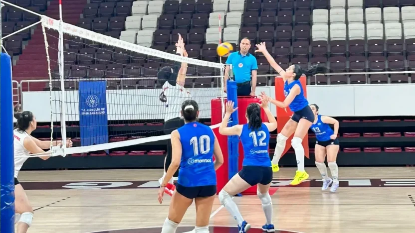 Elazığ, Türkiye Voleybol Yarı Finalleri'ne Ev Sahipliği Yaptı