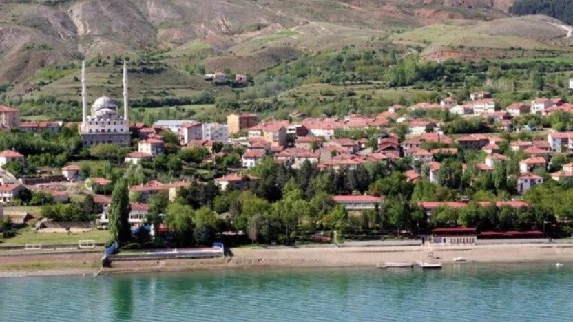 Gezin Köyü Sivrice'ye Bağlansın