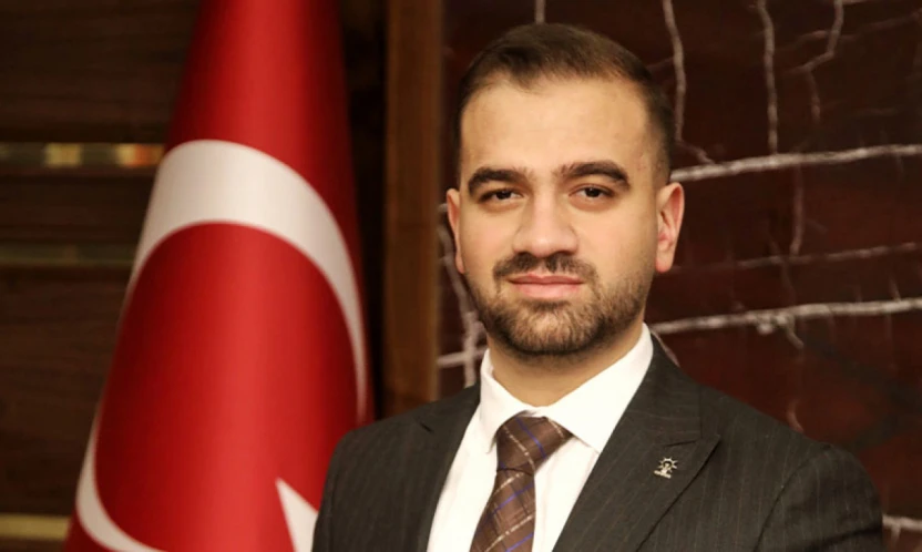 AK Parti Elazığ İl Gençlik Kolları Koray Adsız: '1 Yılda Emeğin, Gayretin ve Kardeşliğin İzini Sahada Bıraktık'