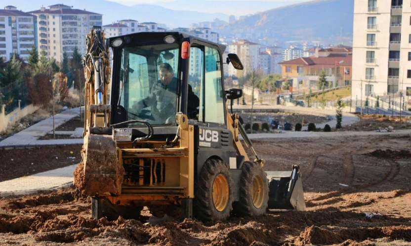 Elazığ Belediyesi'nden Elazığ'a Yeşil Dokunuş!
